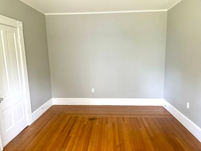 38 Emmons 1, Franklin, MA 02038