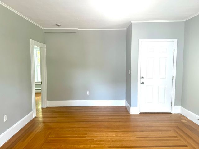 38 Emmons 1, Franklin, MA 02038