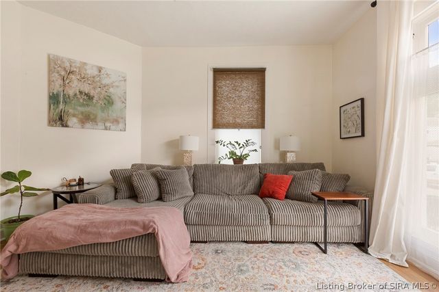 520 E Elm Street, New Albany, IN 47150