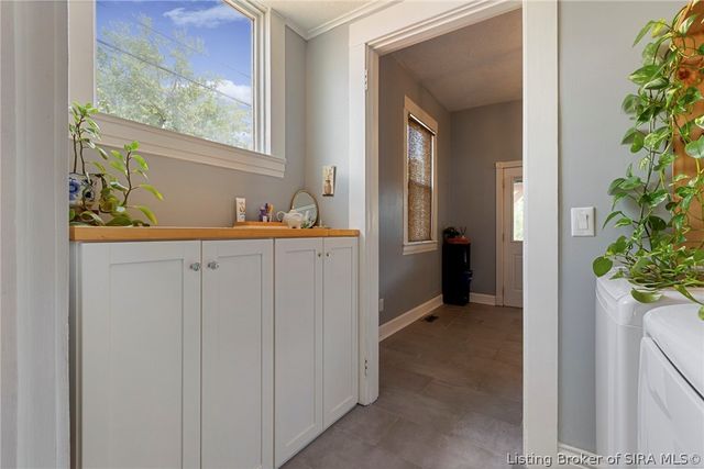 520 E Elm Street, New Albany, IN 47150