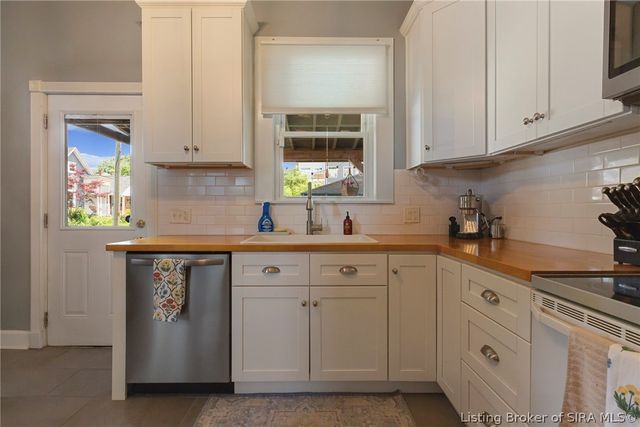 520 E Elm Street, New Albany, IN 47150
