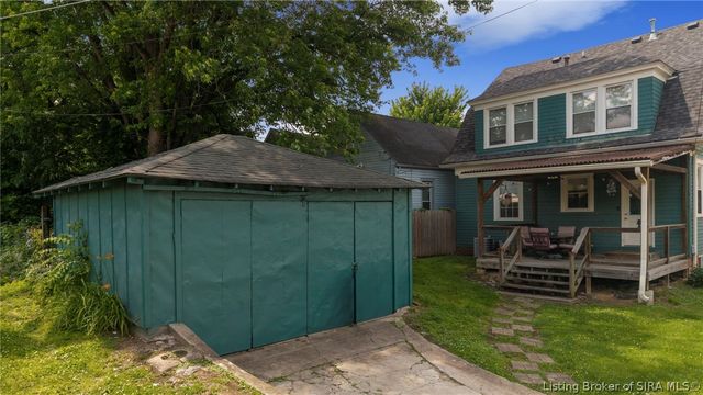 520 E Elm Street, New Albany, IN 47150