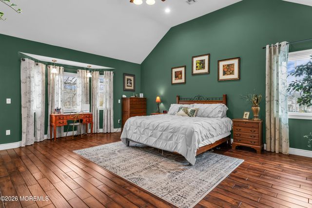 978 Feathertree Drive, Toms River, NJ 08753