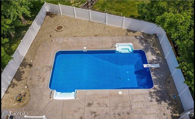 978 Feathertree Drive, Toms River, NJ 08753