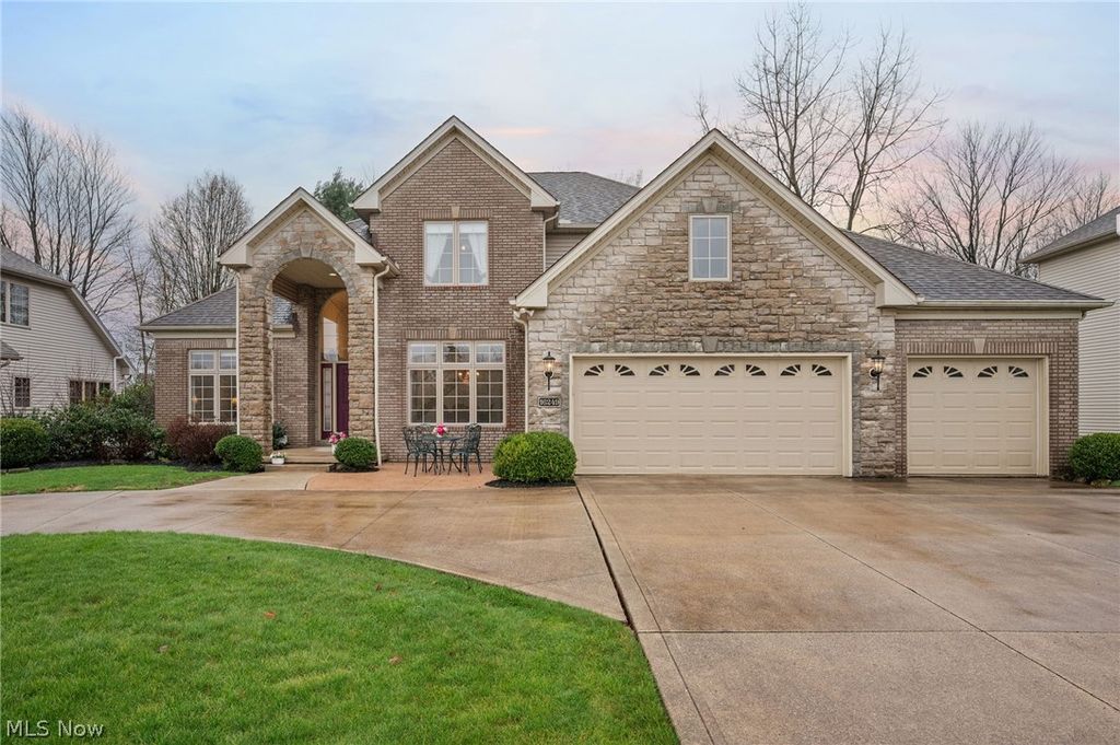 16249 Falmouth Drive, Strongsville, OH 44136
