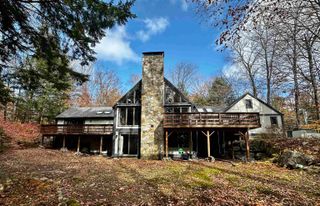 27 Hummingbird Hill, Grantham, NH 03753