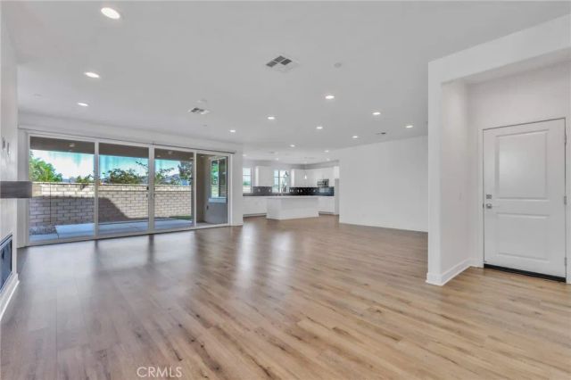 409 Harding, Corona, CA 92879