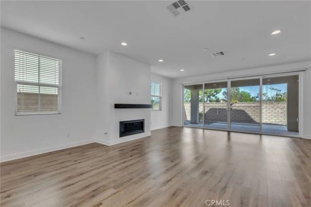 409 Harding, Corona, CA 92879