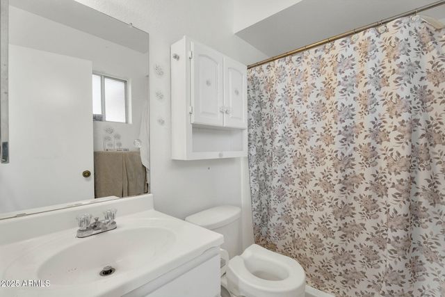 7420 W MISSION Lane, Peoria, AZ 85345