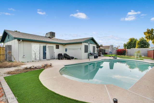 7420 W MISSION Lane, Peoria, AZ 85345