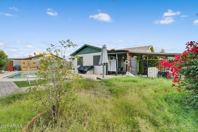 7420 W MISSION Lane, Peoria, AZ 85345