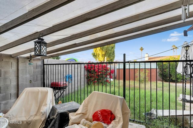 7420 W MISSION Lane, Peoria, AZ 85345