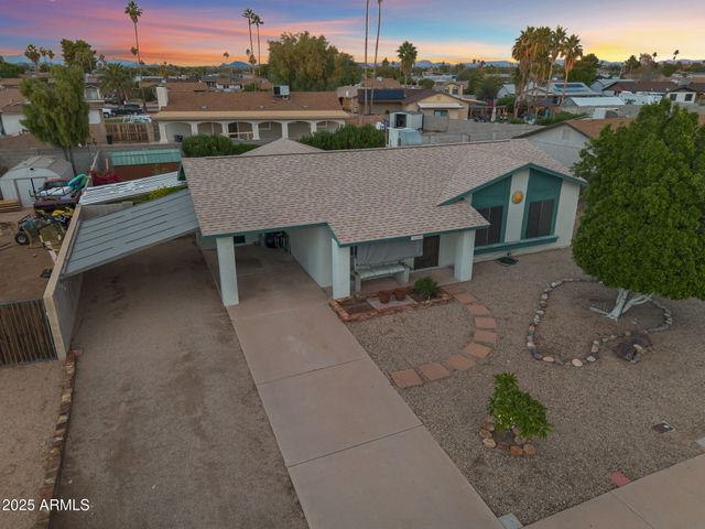 7420 W MISSION Lane, Peoria, AZ 85345