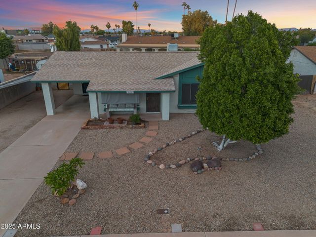 7420 W MISSION Lane, Peoria, AZ 85345