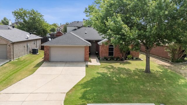 2706 Jennie Wells Drive, Mansfield, TX 76063