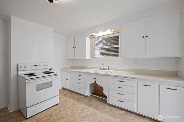 321 S Olympic Avenue, Arlington, WA 98223