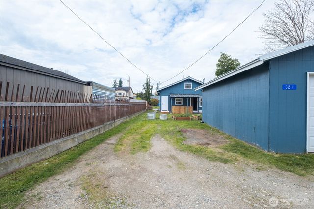321 S Olympic Avenue, Arlington, WA 98223
