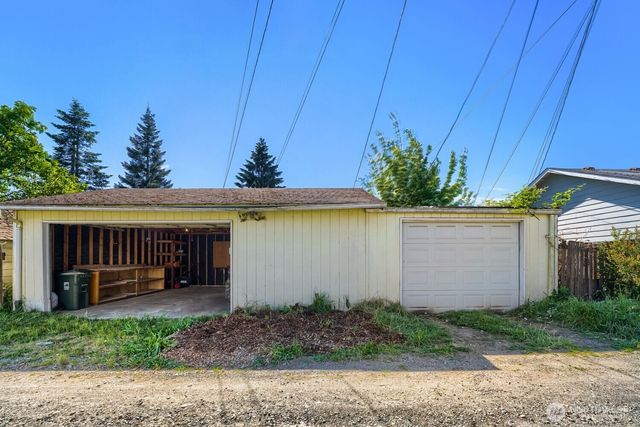 7431 S Park Avenue, Tacoma, WA 98408