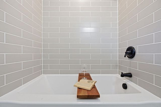 4223 S Hogan St, Spokane, WA 99203