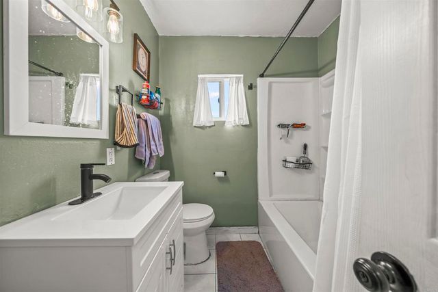 5262 cervantes Avenue, San Diego, CA 92114