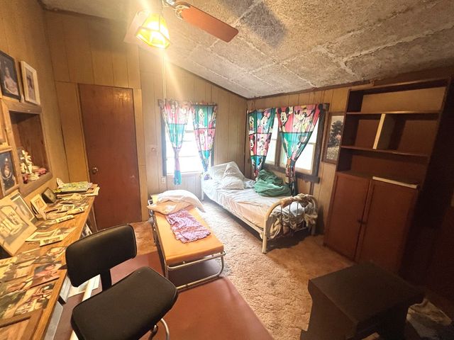 230 Teague Rd, Kerrville, TX 78028