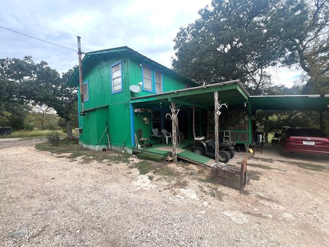 230 Teague Rd, Kerrville, TX 78028