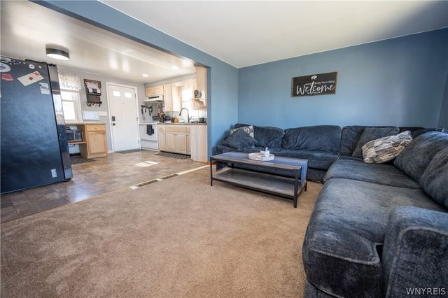 9 Randy Way, Cheektowaga, NY 14227