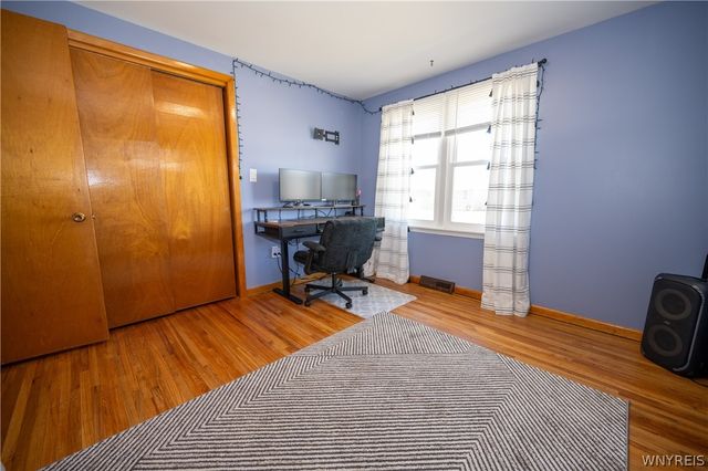 9 Randy Way, Cheektowaga, NY 14227