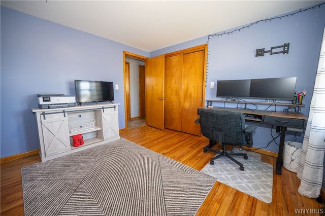 9 Randy Way, Cheektowaga, NY 14227