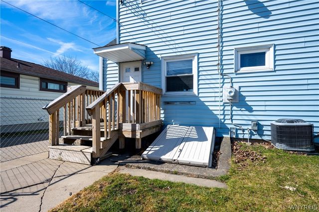 9 Randy Way, Cheektowaga, NY 14227