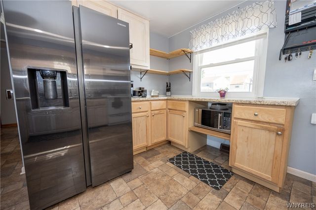 9 Randy Way, Cheektowaga, NY 14227