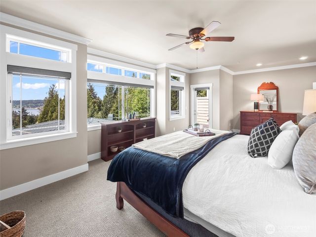 12221 58th Avenue, Gig Harbor, WA 98332