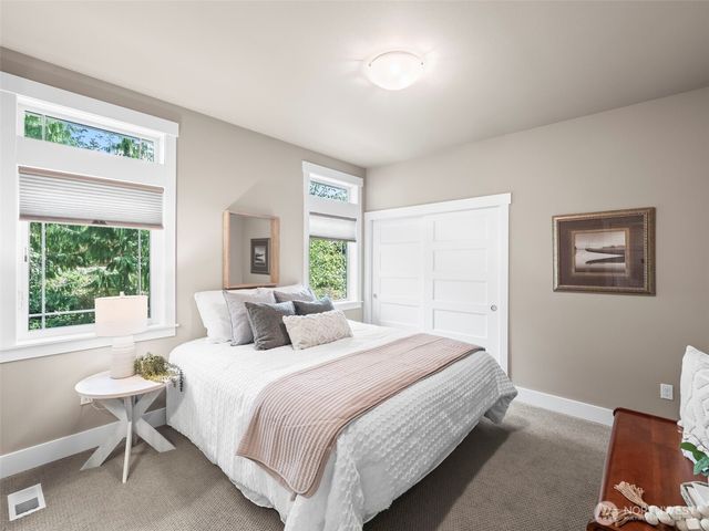 12221 58th Avenue, Gig Harbor, WA 98332
