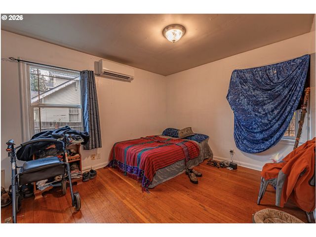123 ELKAY Dr, Eugene, OR 97404