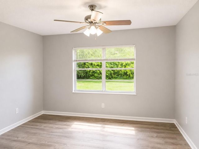 16518 SILVERHILL DRIVE, Tampa, FL 33624