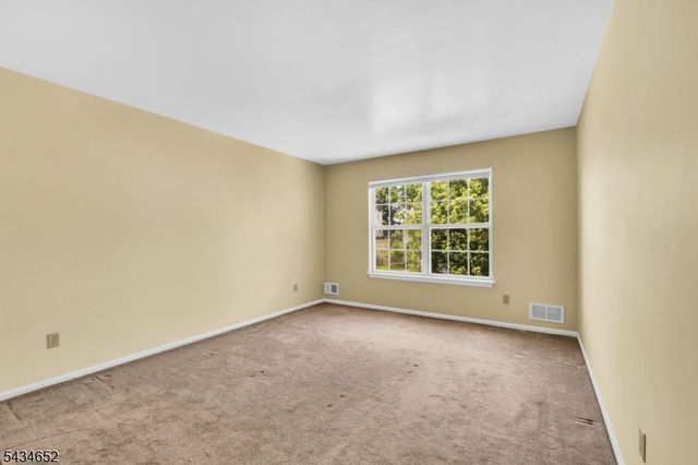 43 Wexford Way, Bridgewater Twp., NJ 08807