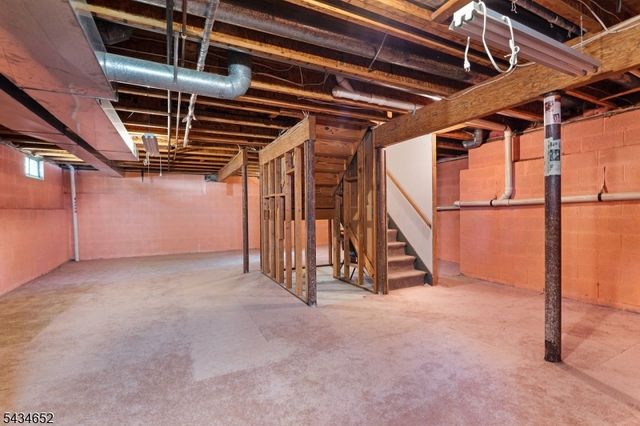 43 Wexford Way, Bridgewater Twp., NJ 08807