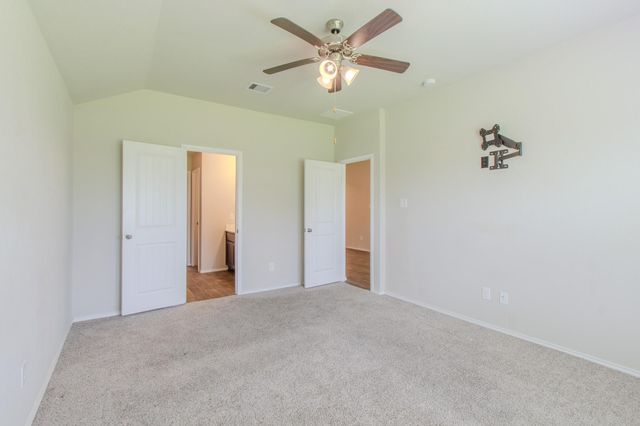 1811 Brady Shores Drive, Richmond, TX 77469