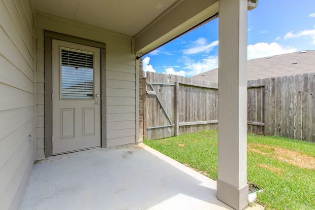 1811 Brady Shores Drive, Richmond, TX 77469