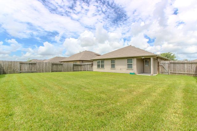 1811 Brady Shores Drive, Richmond, TX 77469