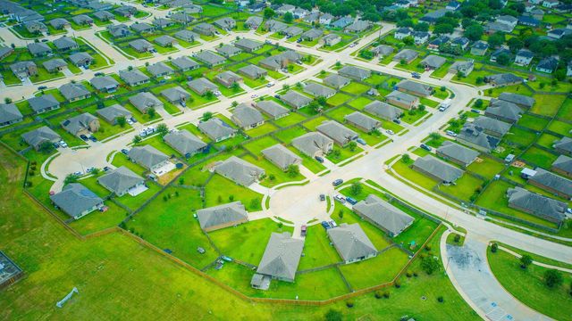 1811 Brady Shores Drive, Richmond, TX 77469