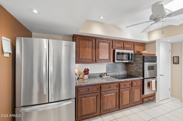 10916 W CAMEO Drive, Sun City, AZ 85351