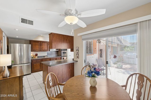 10916 W CAMEO Drive, Sun City, AZ 85351