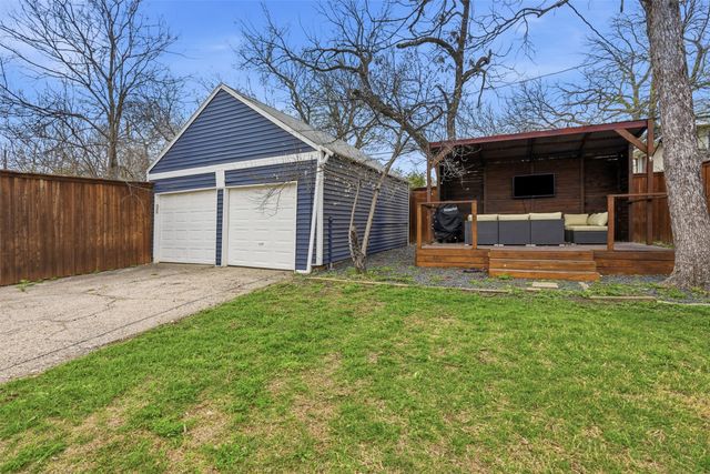 4316 Lovell Avenue, Fort Worth, TX 76107