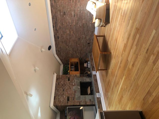 117 Aldershot Lane, Manhasset, NY 11030