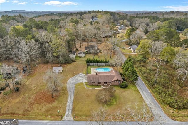 202 Ridgewood Road, Cedartown, GA 30125