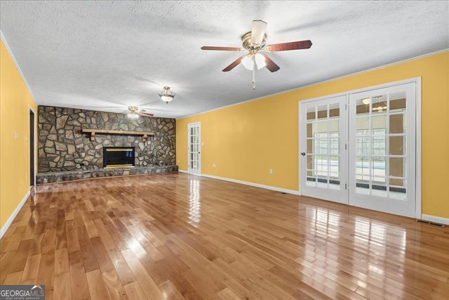 202 Ridgewood Road, Cedartown, GA 30125