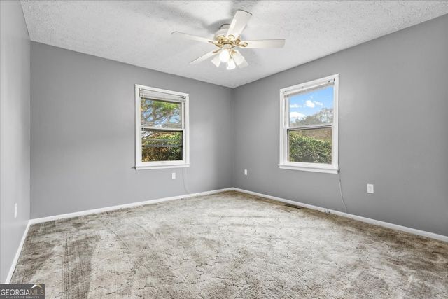 202 Ridgewood Road, Cedartown, GA 30125