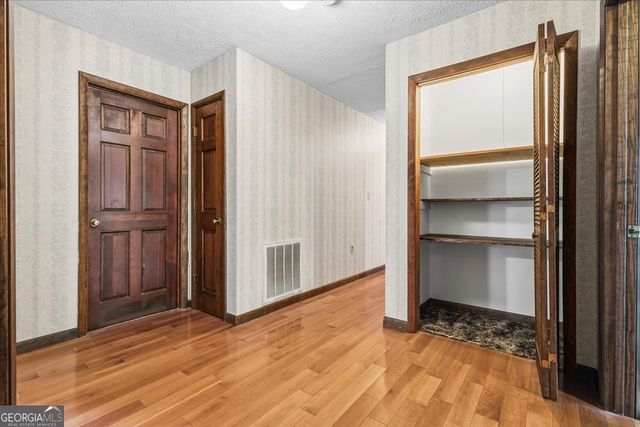 202 Ridgewood Road, Cedartown, GA 30125