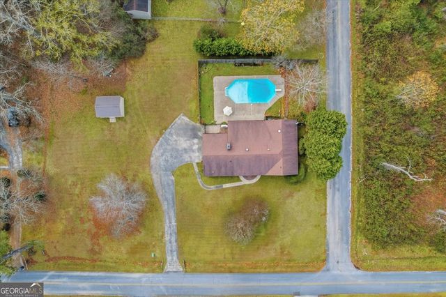 202 Ridgewood Road, Cedartown, GA 30125